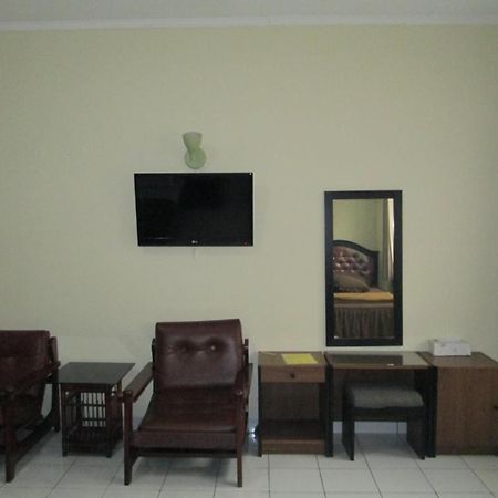 Rumah Anda Guest House By Zuzu Bandung Kültér fotó
